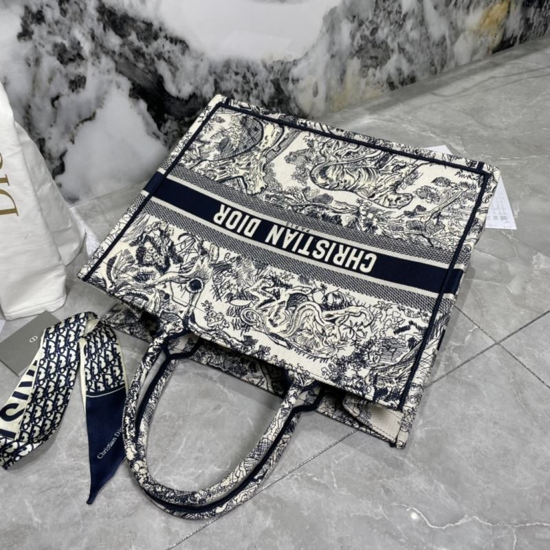 Christian Dior Shopping Bags